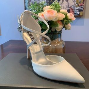 Vera Wang Bridal Heels